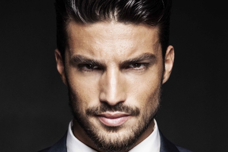 Primo piano di Mariano Di Vaio