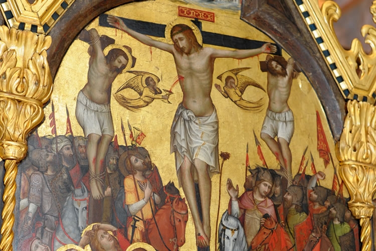 particolare di un dipinto raffigurante Cristo in croce