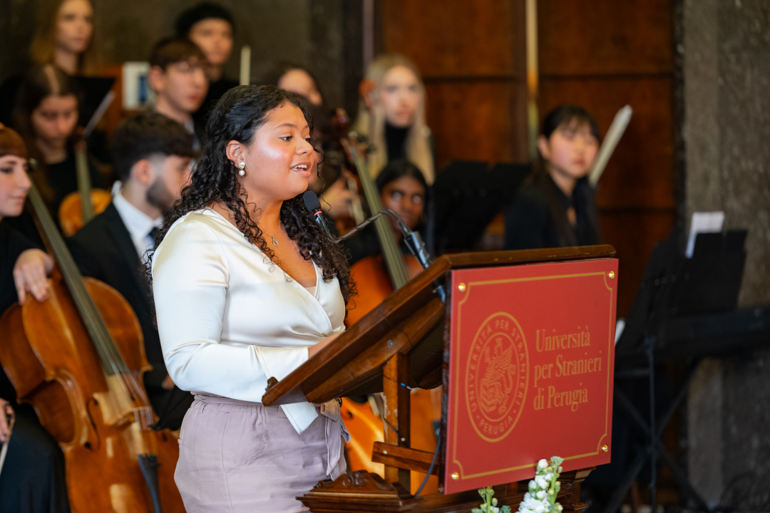 un momento del discorso di una studentessa colombiana
